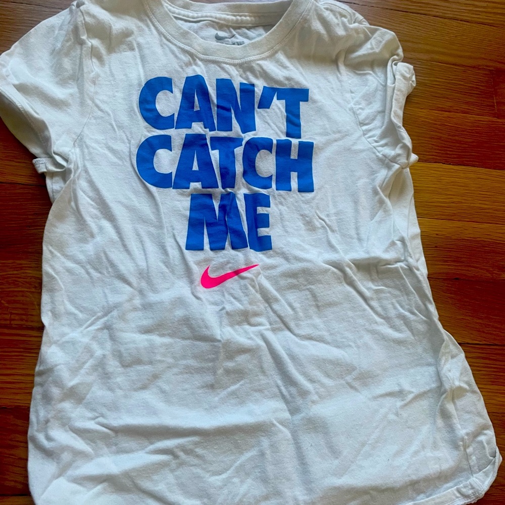 Nike youth girls tee shirt